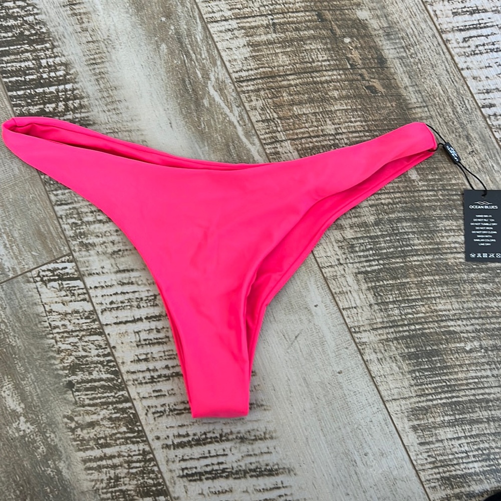 Brazilian cut bikini bottoms